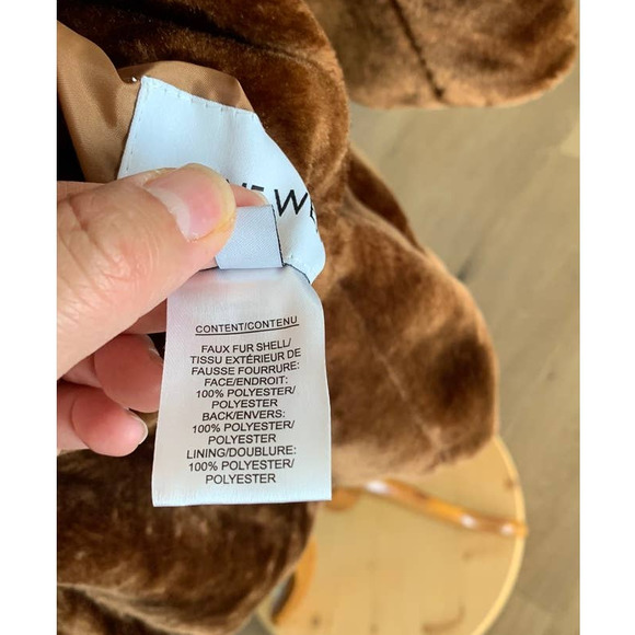 NWOT NINE WEST Plush Faux Fur Zip Hem Coat Brown Tobacco color Size M - Picture 10 of 10